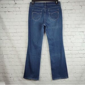 Chico's Platinum Quartz WR Jeans
Stretch Size 0.5 Regular S/6